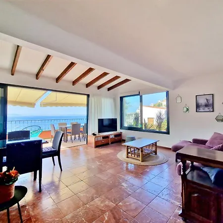 Villa Excepcional Con Vistas Panaromacias Al Mar Av-81 *